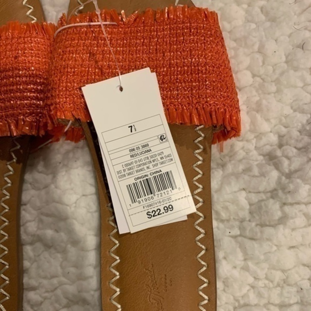 Universal thread | sandals - Picture 2 of 3